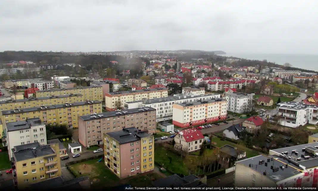 Podpisanie umowy na przebudowę drogi wojewódzkiej DW 215 w Władysławowie